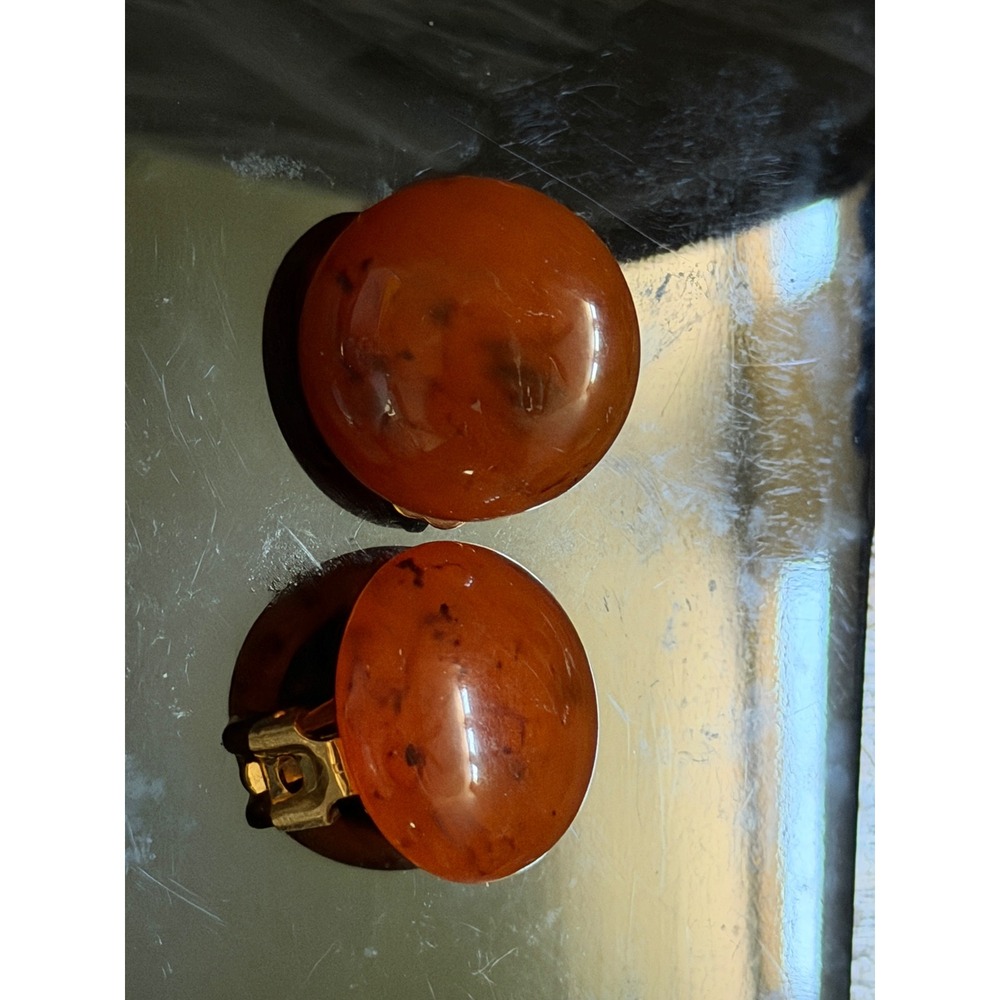 Les Bernard Vintage Amber Tortoise Resin Dome Clip On Earrings Gold Tone Signed